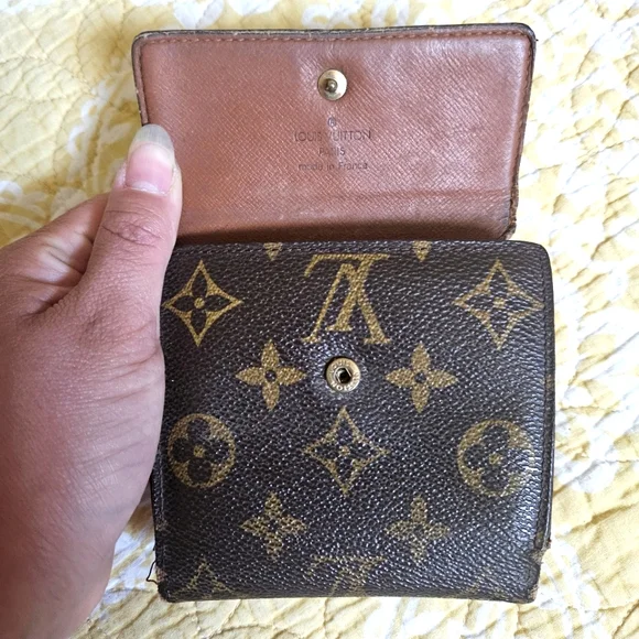 Authentic Louis Vuitton Monogram Bi-Fold - Picture 11 of 16